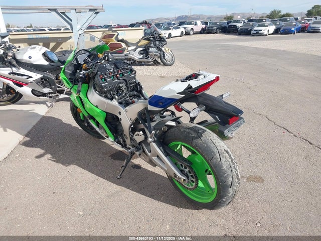 Продажа на аукционе авто 2024 Kawasaki Zx1002 L, vin: JKBZXVL16RA014101, номер лота: 43663193