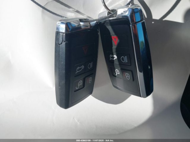 2018 LAND ROVER DISCOVERY SALRT2RK0JA047483 Photo 10