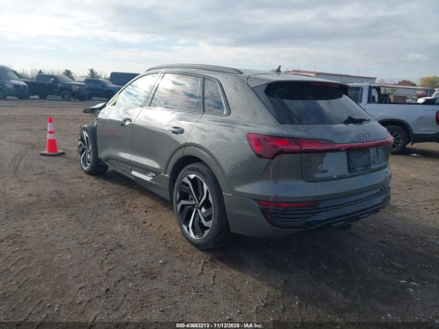 2024 AUDI Q8 E-TRON WA16AAGE9RB062670 Photo 2