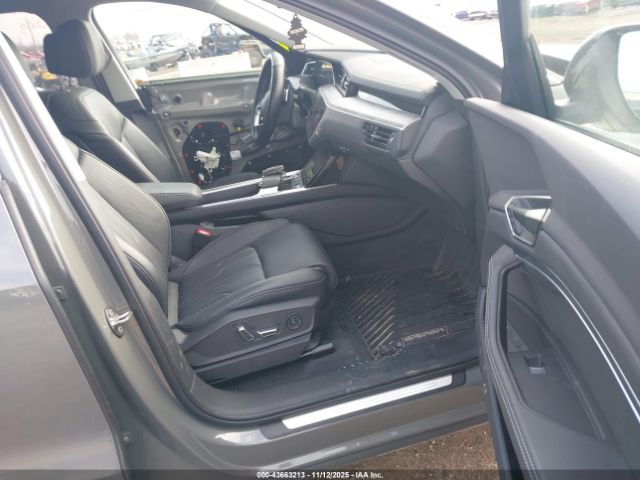 2024 AUDI Q8 E-TRON WA16AAGE9RB062670 Photo 4