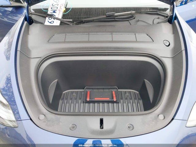 2025 TESLA MODEL Y 7SAYGDED7SF309635 Photo 9