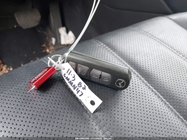 2019 MAZDA MAZDA6 JM1GL1VM7K1510267 Photo 10