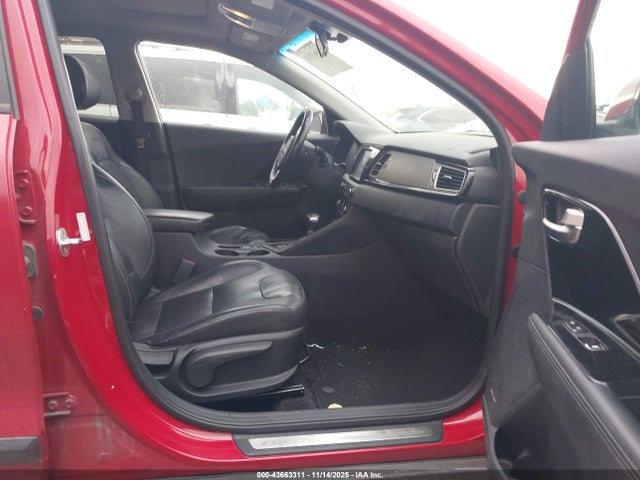 KIA Niro Touring 2017 KNDCE3LC7H5061589 Image 5