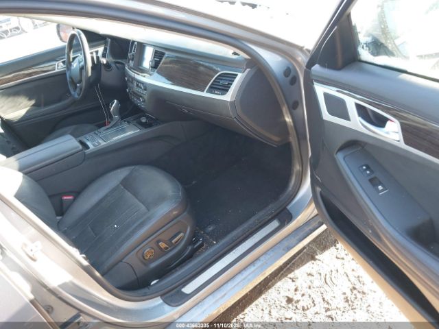 2015 HYUNDAI GENESIS KMHGN4JE3FU069330 Photo 4