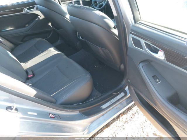 2015 HYUNDAI GENESIS KMHGN4JE3FU069330 Photo 7