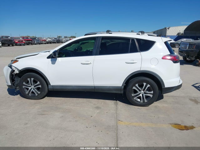 Продаж на аукціоні авто 2016 Toyota Rav4 Le, vin: 2T3ZFREV6GW307211, номер лоту: 43663365