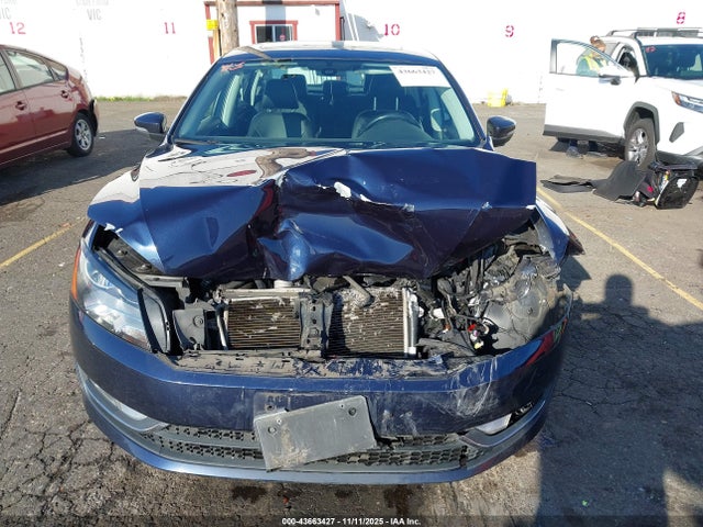 Продаж на аукціоні авто 2014 Volkswagen Passat 2.0l Tdi Sel Premium, vin: 1VWCN7A35EC026158, номер лоту: 43663427