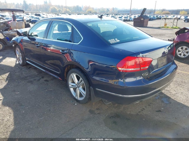 Продаж на аукціоні авто 2014 Volkswagen Passat 2.0l Tdi Sel Premium, vin: 1VWCN7A35EC026158, номер лоту: 43663427