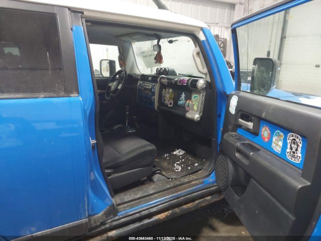 2007 TOYOTA FJ CRUISER JTEBU11F070043359 Photo 4