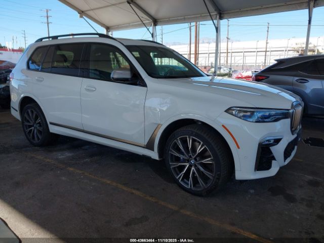 2021 BMW X7 5UXCX6C08M9G16474