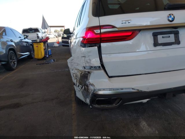 2021 BMW X7 5UXCX6C08M9G16474 Photo 5