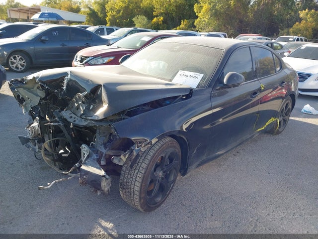 2017 ALFA ROMEO GIULIA ZARFAEBN2H7547342 Photo 1