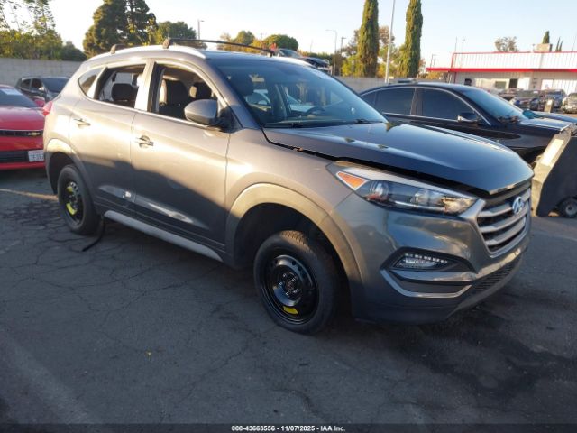 2018 HYUNDAI TUCSON KM8J33A43JU751906