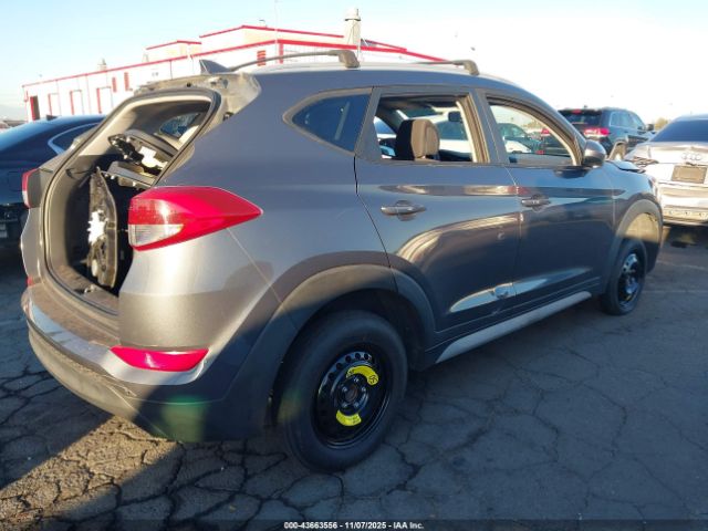 2018 HYUNDAI TUCSON KM8J33A43JU751906 Photo 3