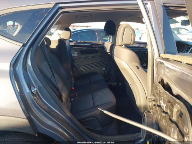 2018 HYUNDAI TUCSON KM8J33A43JU751906 Photo 7