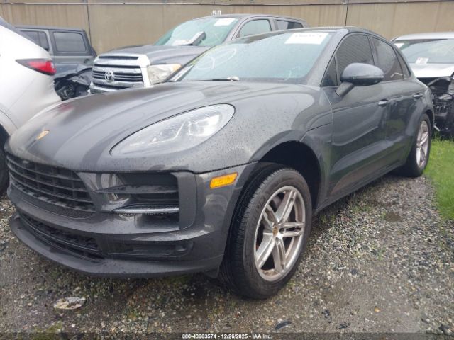 2021 PORSCHE MACAN WP1AA2A5XMLB05431 Photo 1