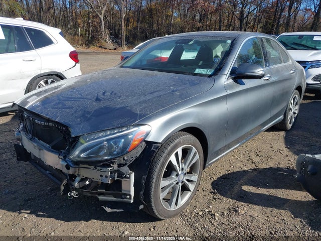 43663580 :رقم المزاد ، 55SWF4KB4HU186541 vin ، 2017 Mercedes-benz C 300 4matic مزاد بيع