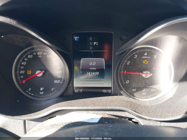 43663580 :رقم المزاد ، 55SWF4KB4HU186541 vin ، 2017 Mercedes-benz C 300 4matic مزاد بيع