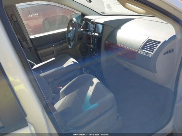 2008 CHRYSLER TOWN & COUNTRY 2A8HR44H98R743735 Photo 4