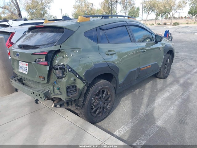 4S4GUHT62R3818225 Subaru Crosstrek Wilderness