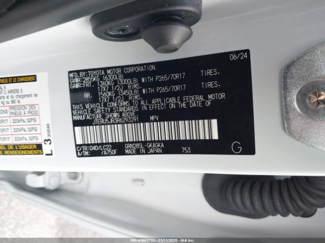 2024 TOYOTA 4RUNNER JTERU5JR3R6293291 Photo 8