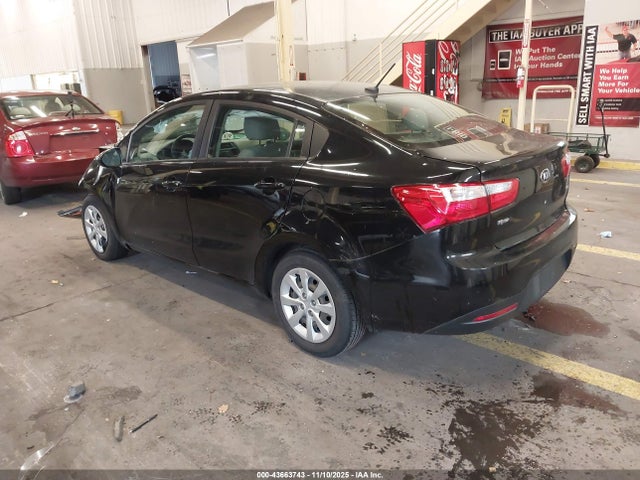 KIA RIO LX 2015 KNADM4A35F6432771 Image 3