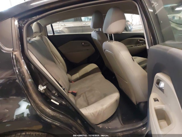 KIA RIO LX 2015 KNADM4A35F6432771 Image 8