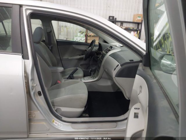 2013 TOYOTA COROLLA 2T1BU4EE8DC077039 Photo 4