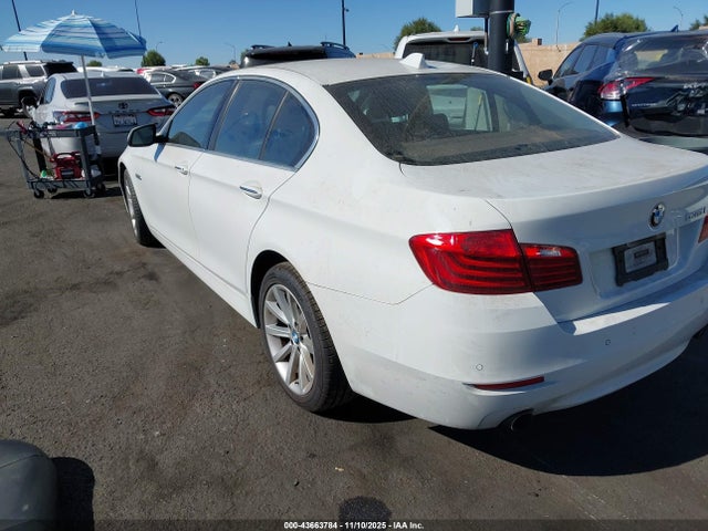 2015 BMW 535I WBA5B1C5XFG127834 Photo 2