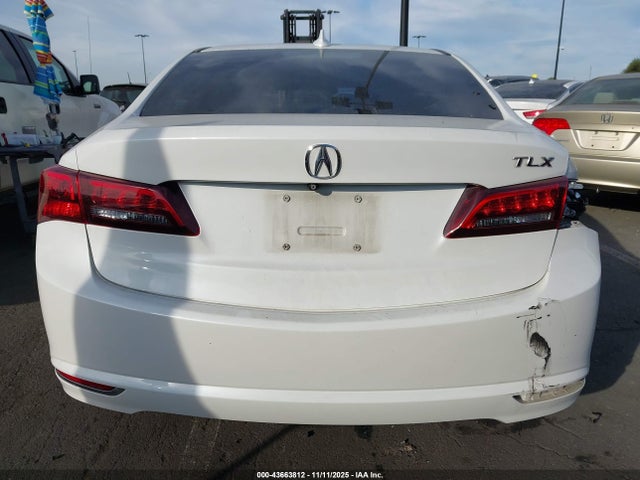 Acura TLX 2015 19UUB1F3XFA028542 Image 16