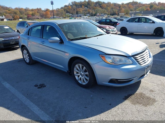 2012 CHRYSLER 200 1C3CCBBG7CN189655 Photo 0