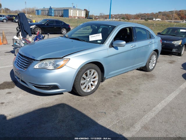 2012 CHRYSLER 200 1C3CCBBG7CN189655 Photo 1