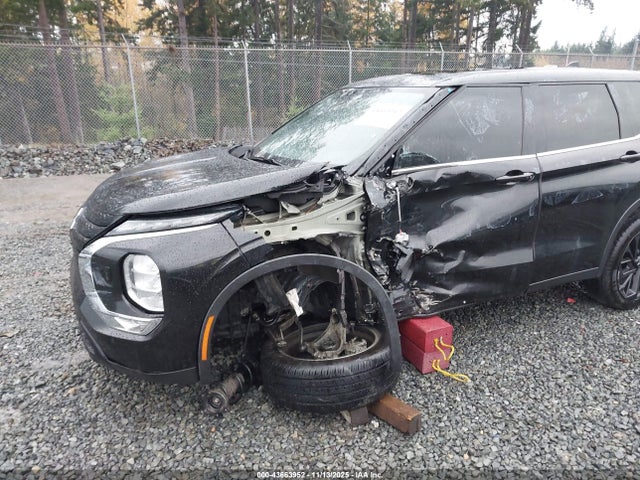 2022 MITSUBISHI OUTLANDER JA4J4UA83NZ066835 Photo 5