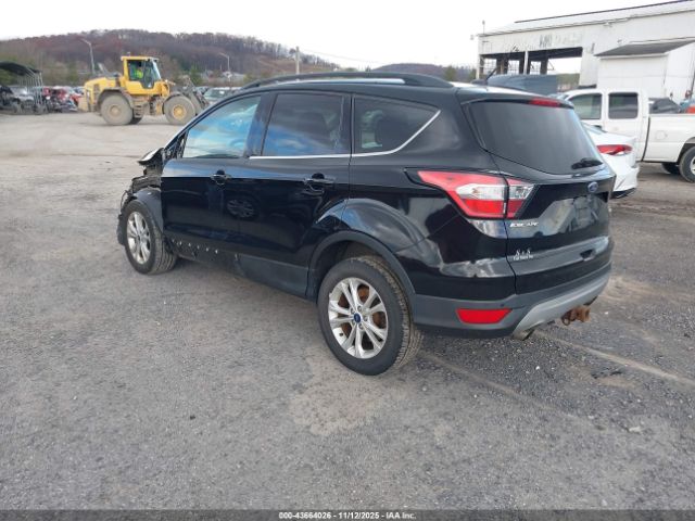 2017 FORD ESCAPE 1FMCU9G94HUD47762 Photo 2
