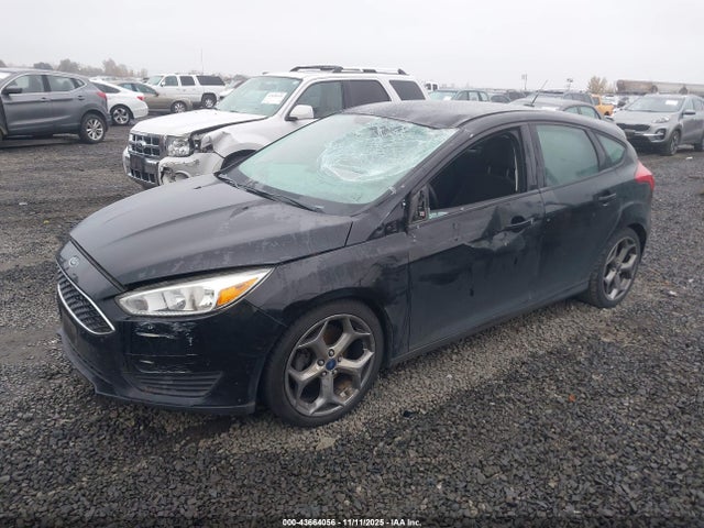 1FADP3K20GL388228 Ford FOCUS SE