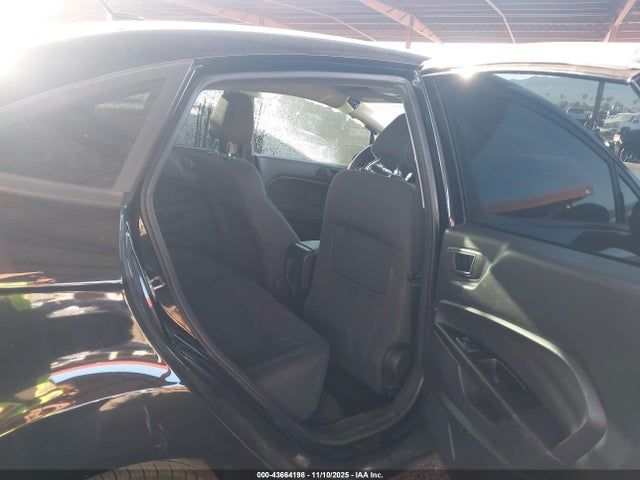 3FADP4BJ5KM143607 Ford FIESTA SE