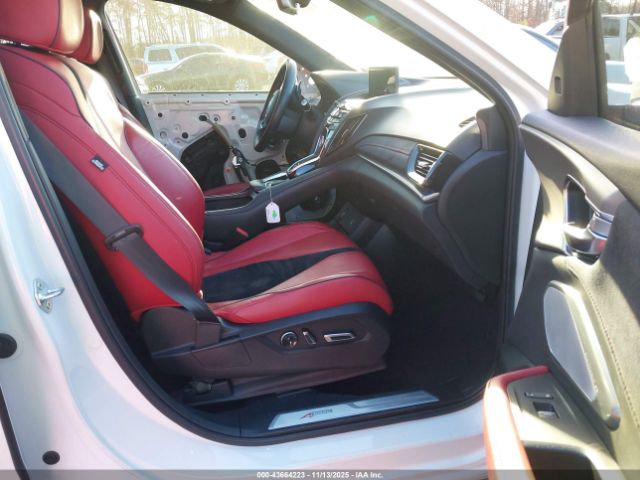 2022 ACURA RDX 5J8TC2H66NL008507 Photo 4