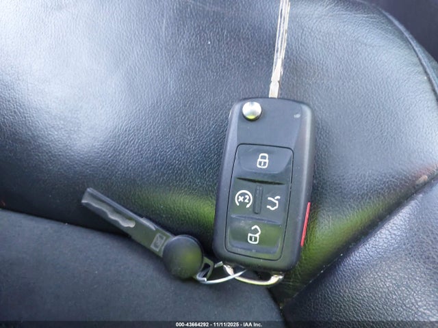 Продажа на аукционе авто 2014 Volkswagen Passat 2.0l Tdi Sel Premium, vin: 1VWCN7A34EC069499, номер лота: 43664292