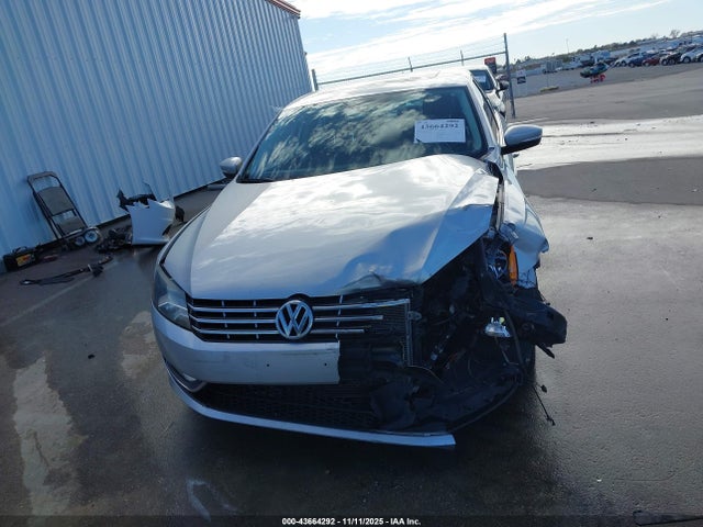 Продажа на аукционе авто 2014 Volkswagen Passat 2.0l Tdi Sel Premium, vin: 1VWCN7A34EC069499, номер лота: 43664292