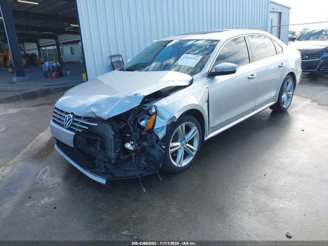 Продажа на аукционе авто 2014 Volkswagen Passat 2.0l Tdi Sel Premium, vin: 1VWCN7A34EC069499, номер лота: 43664292