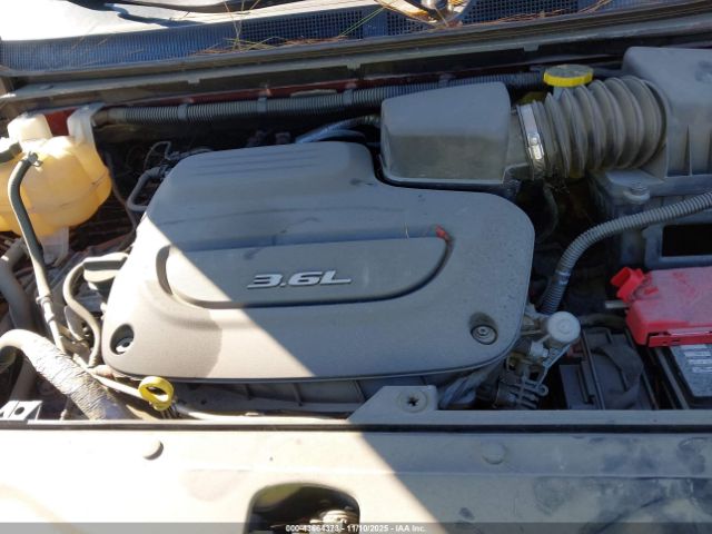 2018 CHRYSLER PACIFICA 2C4RC1BG9JR119610 Photo 9