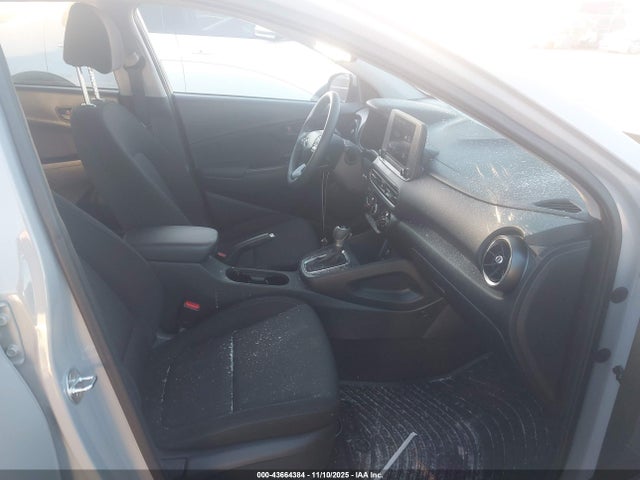 2022 HYUNDAI KONA KM8K62AB5NU773187 Photo 4