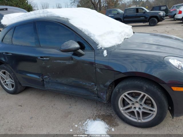 2018 PORSCHE MACAN WP1AA2A56JLB05163 Photo 5