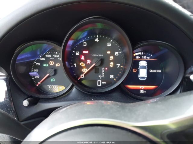 2018 PORSCHE MACAN WP1AA2A56JLB05163 Photo 6