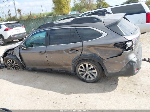 4S4BTADCXR3256583 Subaru Outback Premium