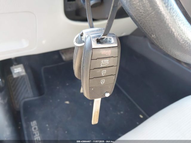 2014 KIA SORENTO 5XYKT3A67EG477398 Photo 10