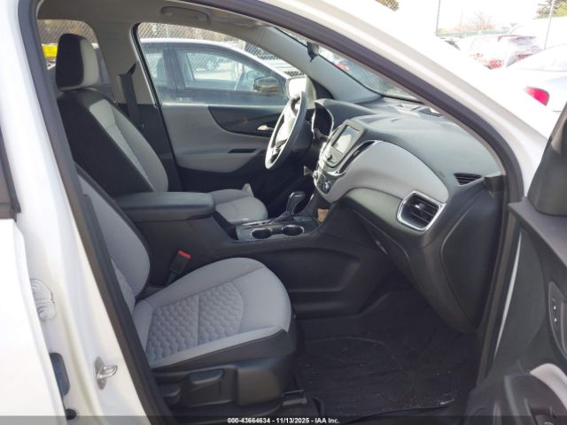 2020 CHEVROLET EQUINOX 2GNAXHEV2L6166672 Photo 4