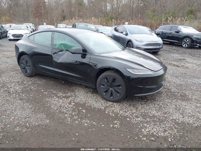2025 TESLA MODEL 3 5YJ3E1EA3SF062602 Photo 0