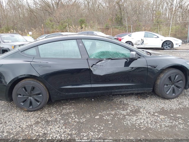 2025 TESLA MODEL 3 5YJ3E1EA3SF062602 Photo 5