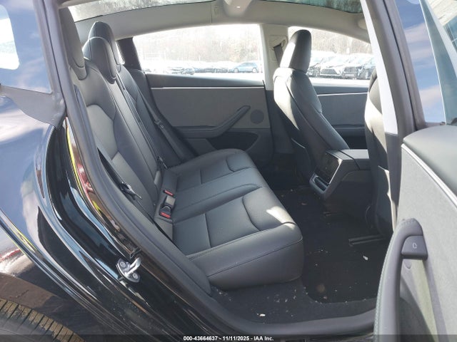 2025 TESLA MODEL 3 5YJ3E1EA3SF062602 Photo 7